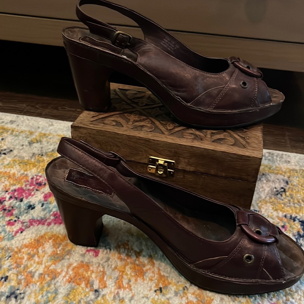 Indigo by Clark’s peep toe